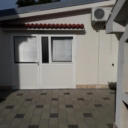 Apartament Lidija