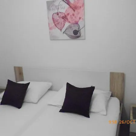 Lidija Apartman *