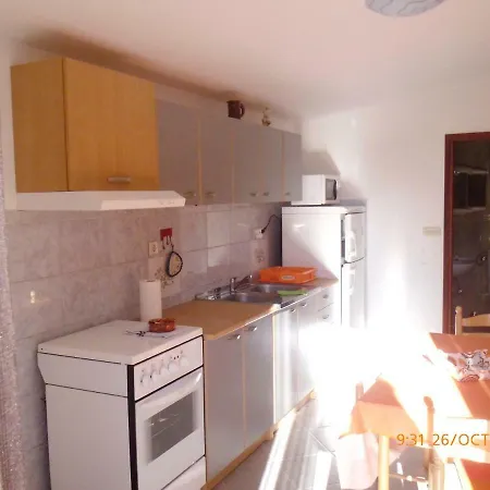 Lidija Apartmán Pag Town